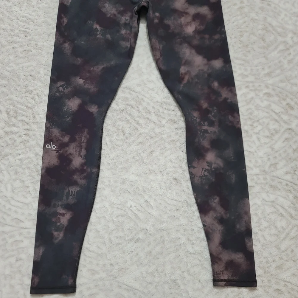 ALO Yoga Solarized High-Rise Tie-Dye Leggings Oxblood Size M